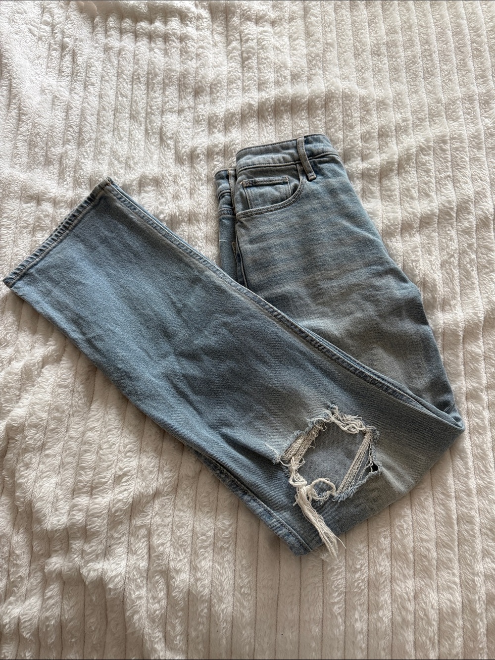 Hollister High-Rise Distressed Light Blue Jeans